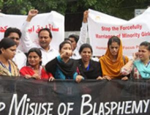 A Pakistani Christian seamstress narrowly escapes blasphemy accusation